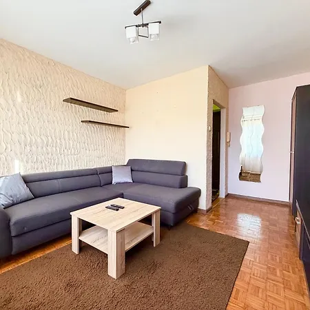 Grabiszyn Standard By Bookinghost Apartment *