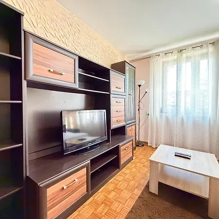 Grabiszyn Standard By Bookinghost