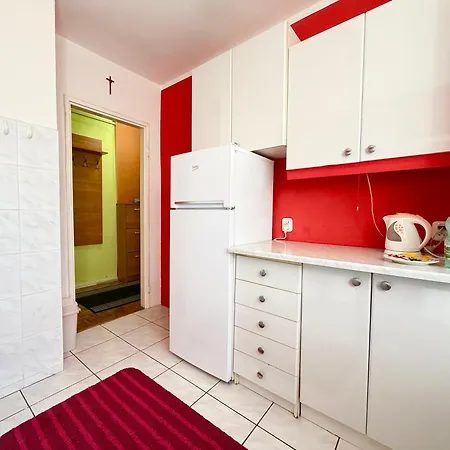 Grabiszyn Standard By Bookinghost Apartmán