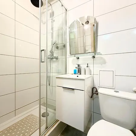 Apartmán Grabiszyn Standard By Bookinghost Vratislav